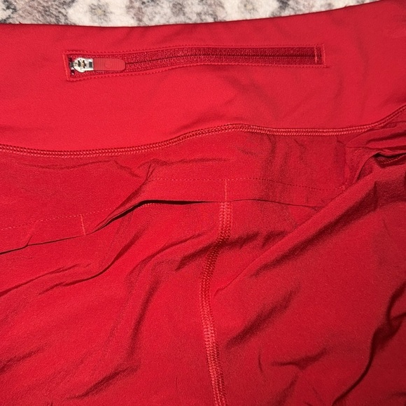 Lululemon shorts Red Speed Up 2.5 NEW size 12 lined running - Picture 8 of 8